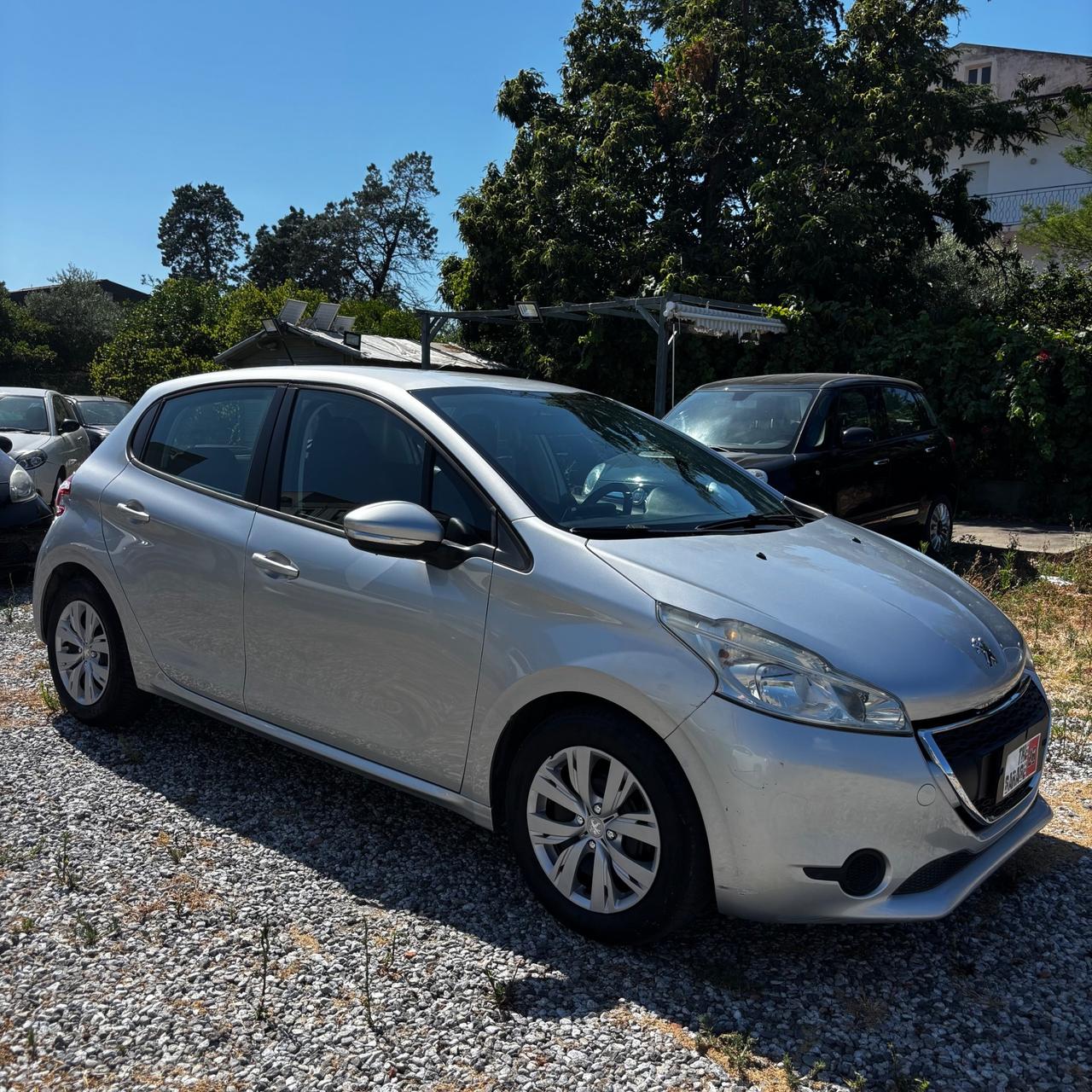 Peugeot 208 1.4 HDi 68 CV 5 porte Allure