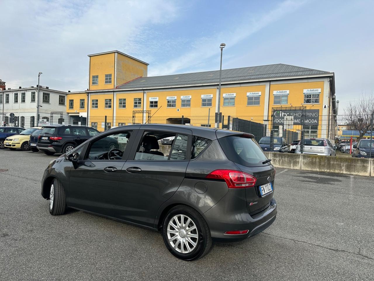 Ford B-Max 1.4 90 CV GPL della casa euro 6 pochi km