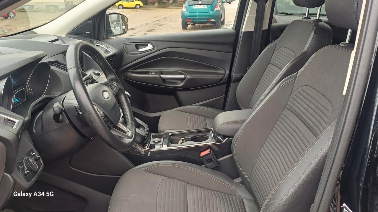 Ford Kuga 2.0 TDCI 150 CV S&S 4WD Powershift Vignale