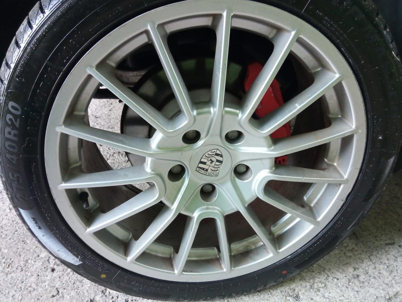 Porsche Cayenne 4.5 cat Turbo S