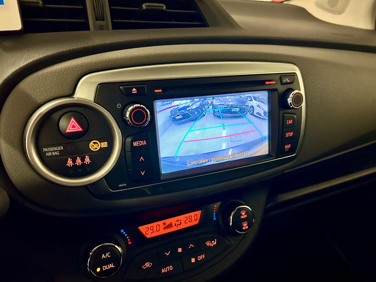 Toyota Yaris 1.0 5 porte Lounge