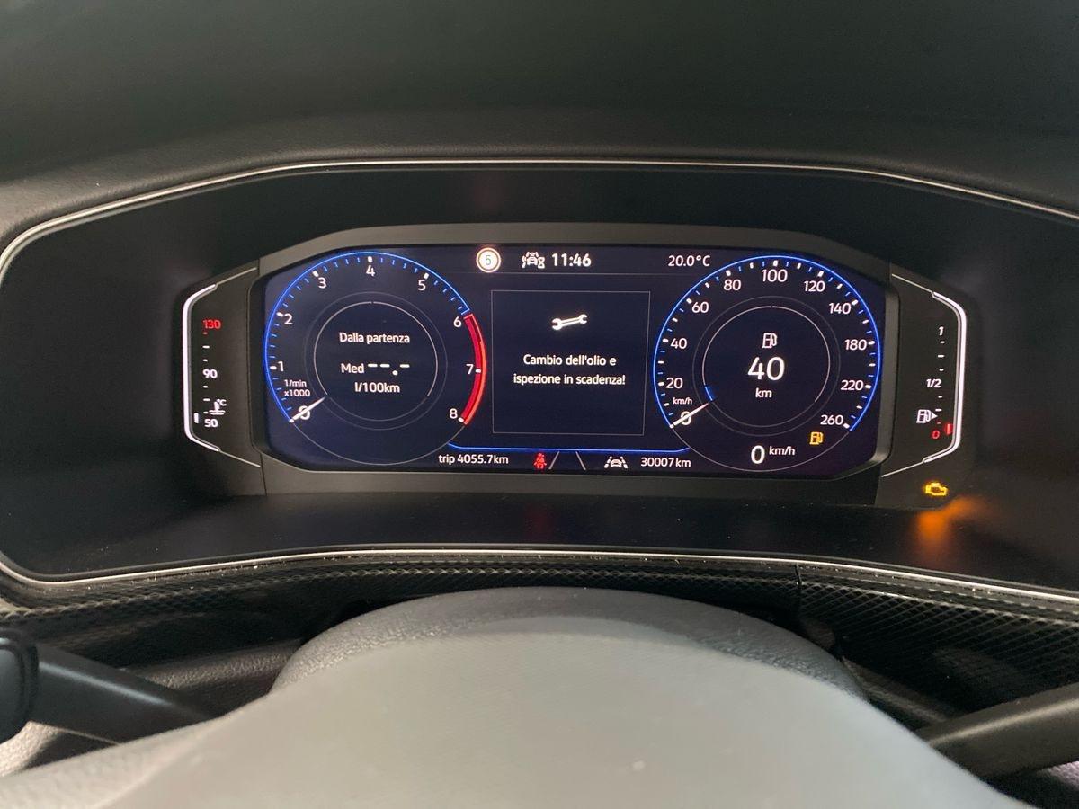 VOLKSWAGEN T-Cross 2024 - T-Cross 1.0 tsi R-Line 115cv