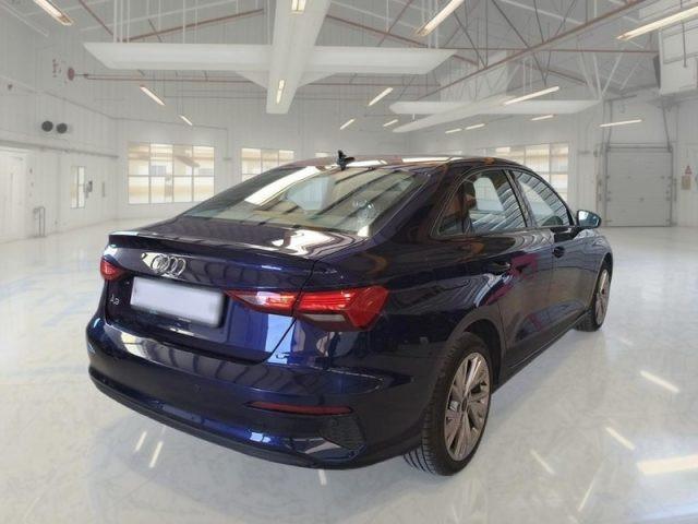AUDI A3 Sedan 30 TFSI S tronic Business