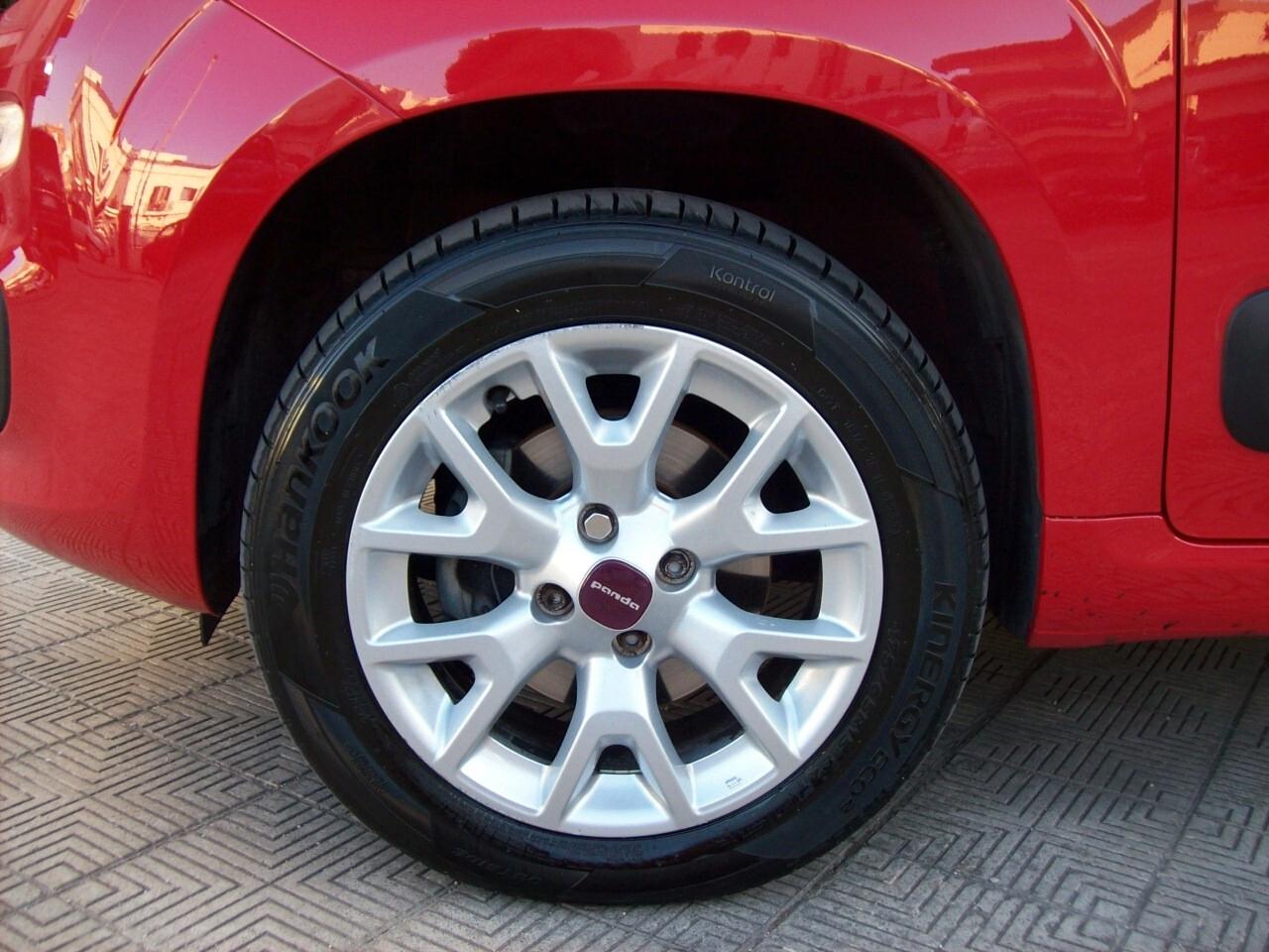 Fiat Panda 0.9 TwinAir Natural Power Lounge