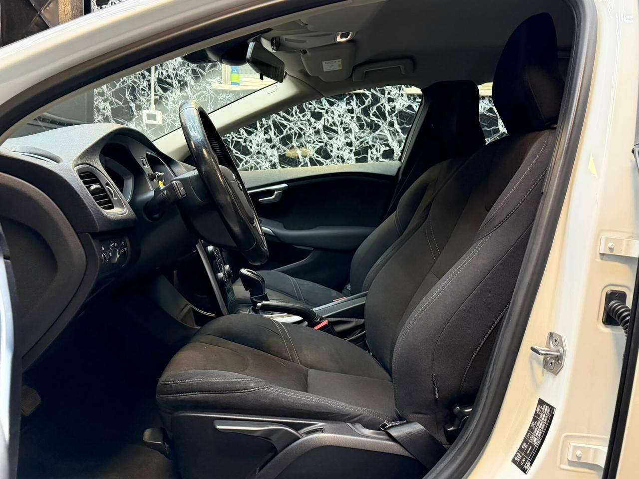 Volvo V40 D2 Geartronic Business