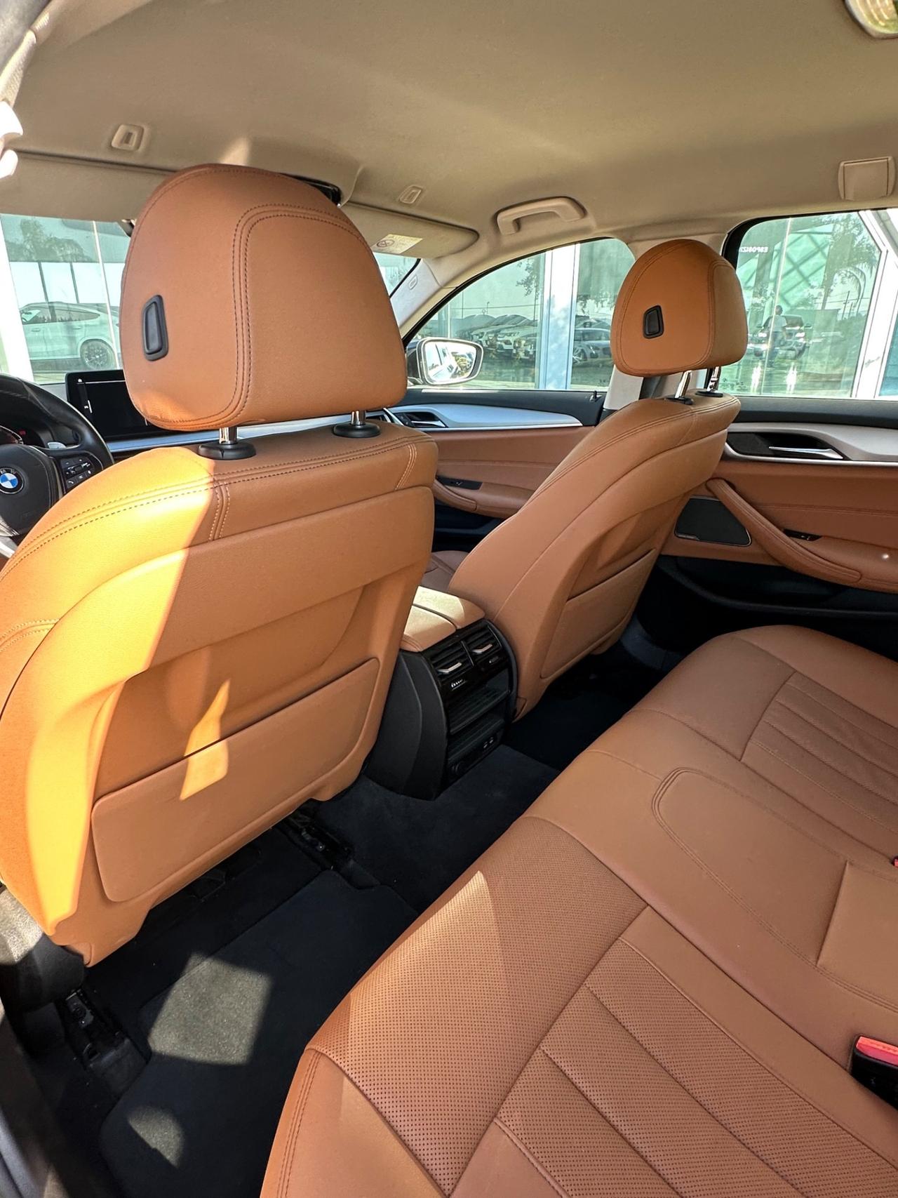 BMW 520 d xdrive Luxury possibilità noleggio no scoring