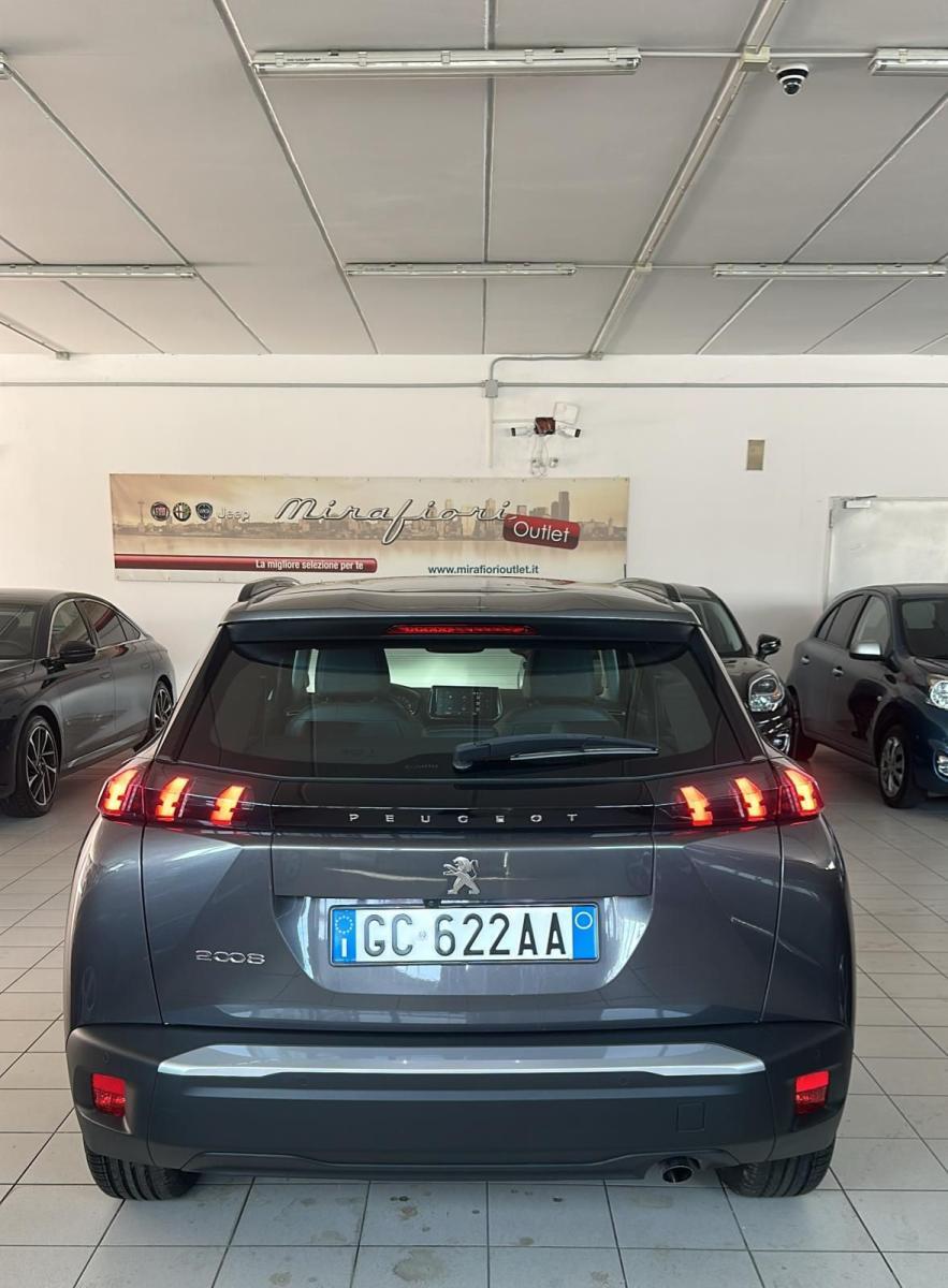 PEUGEOT - 2008 - BlueHDi 100 S&S Allure Navi Pack