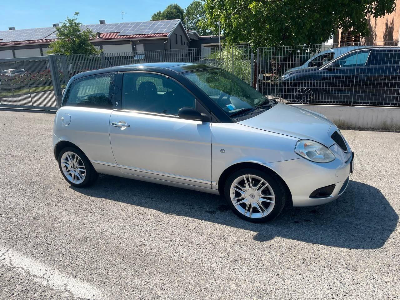 Lancia Ypsilon 1.3 Multijet 16V
