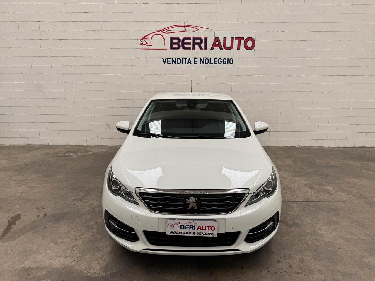 Peugeot 308 cambio manuale
