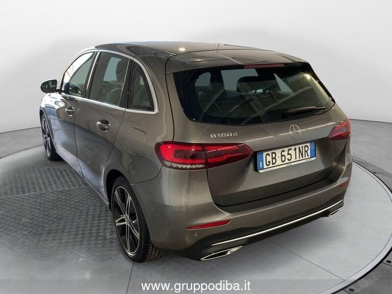 Mercedes-Benz Classe B - W247 2018 Diesel B 180 d Sport Plus auto