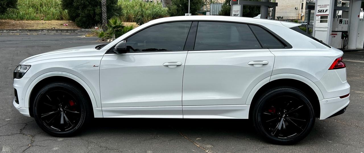 Audi Q8 50 TDI 286 CV quattro tiptronic Sport