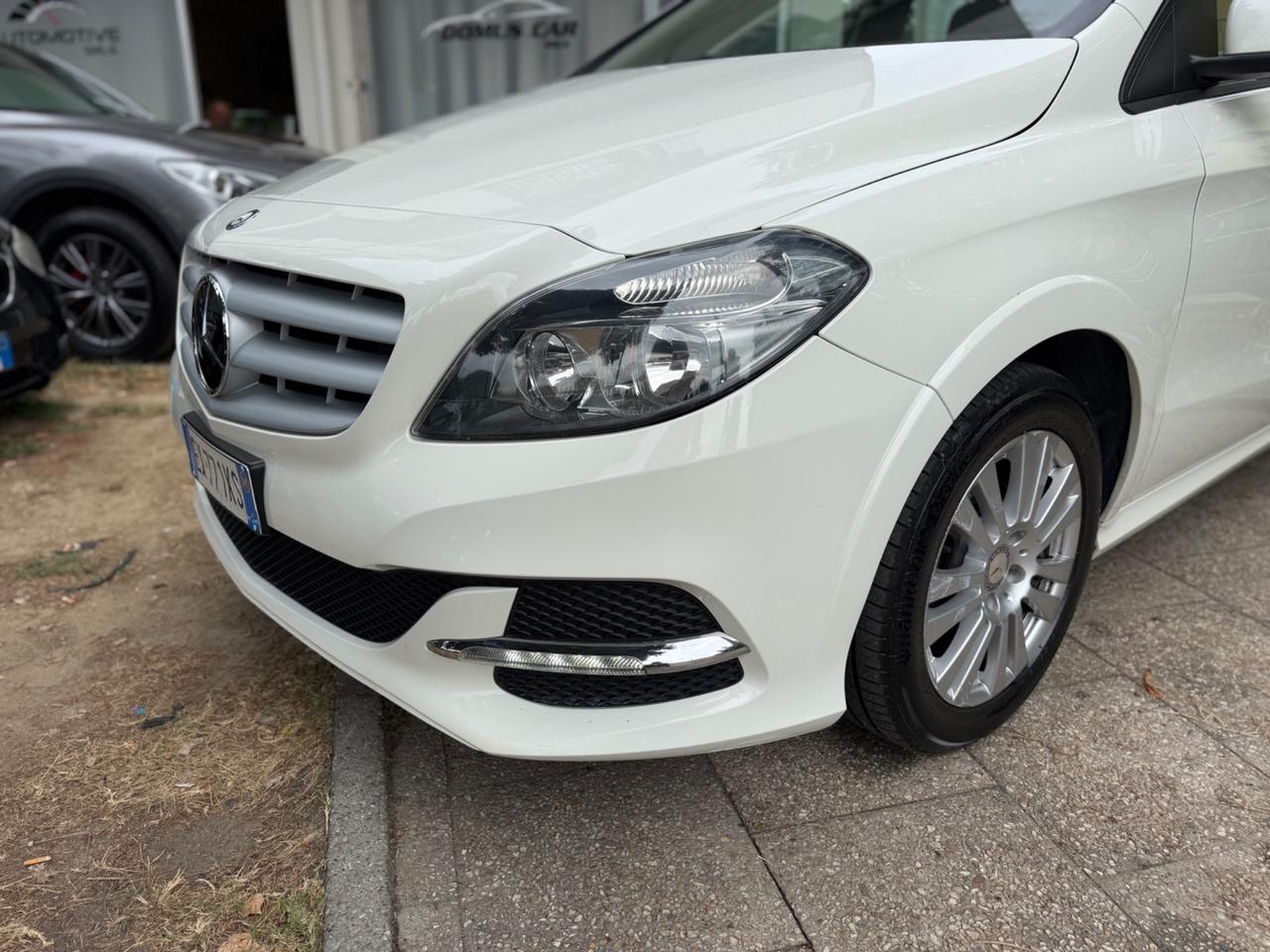 Mercedes-benz B 200 NGD Executive Gancio Traino