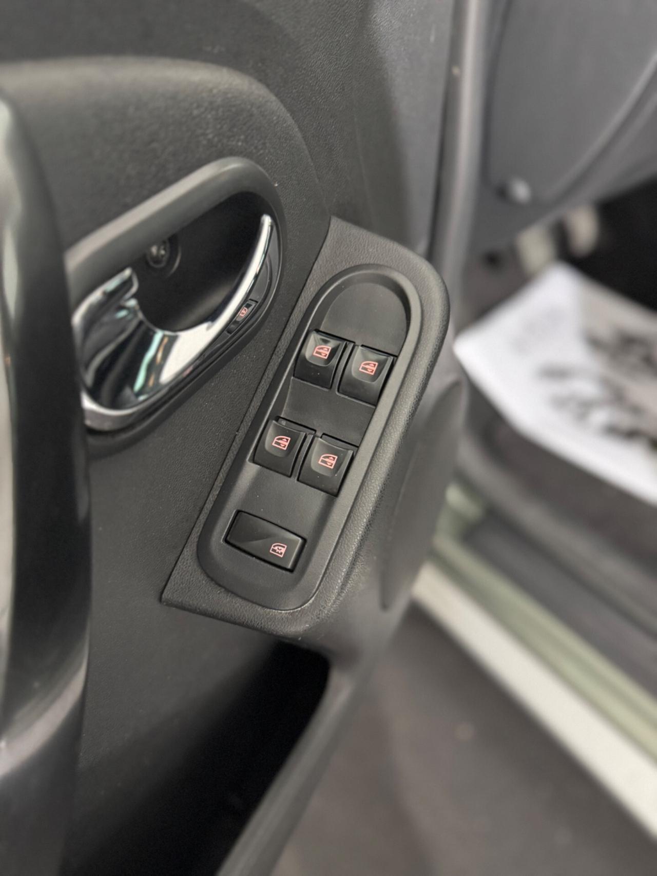 Dacia Duster 1.5 dCi 110CV 4x4 Lauréate