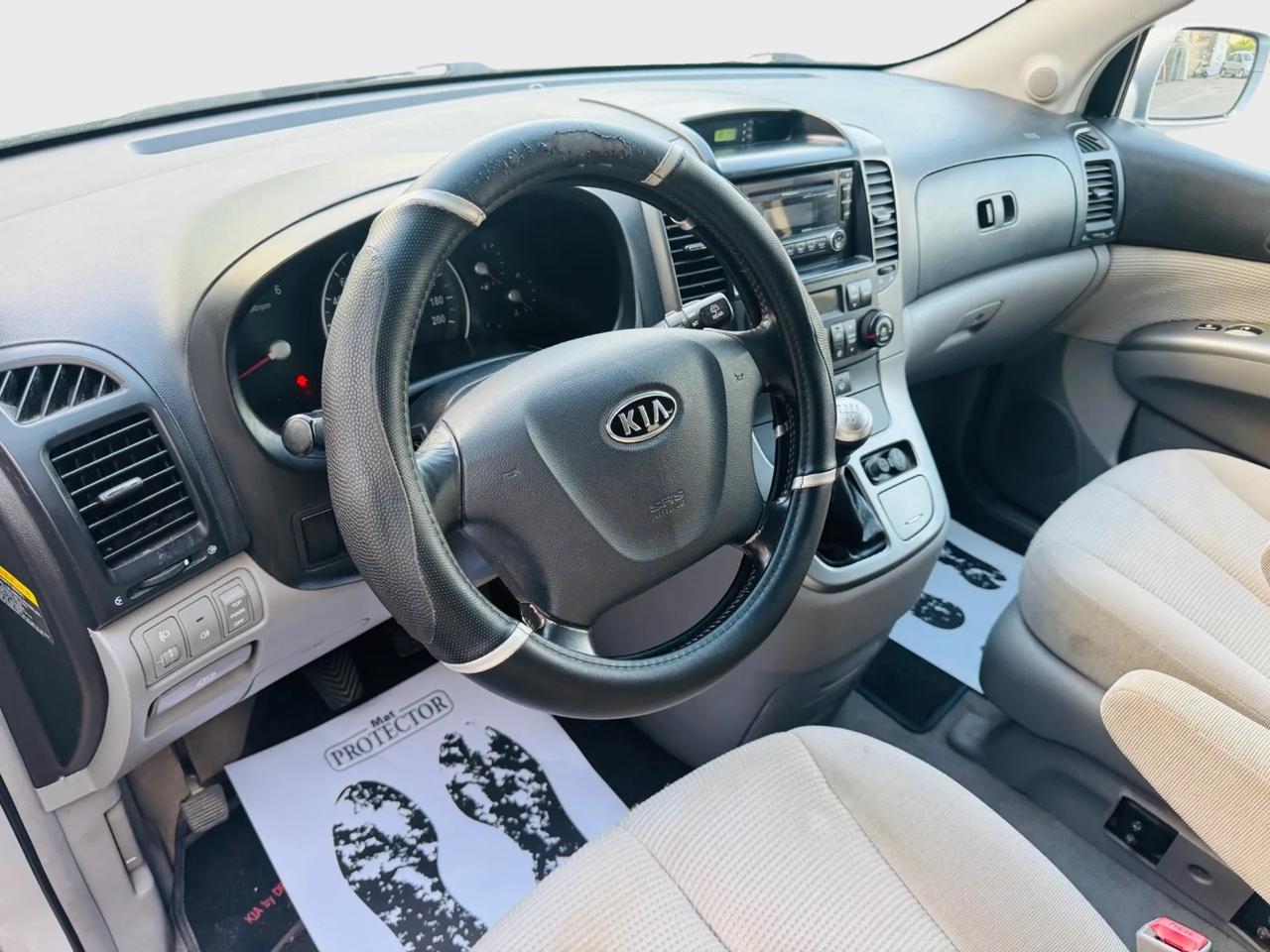 Kia Carnival 2.9 CRDi anno 2009