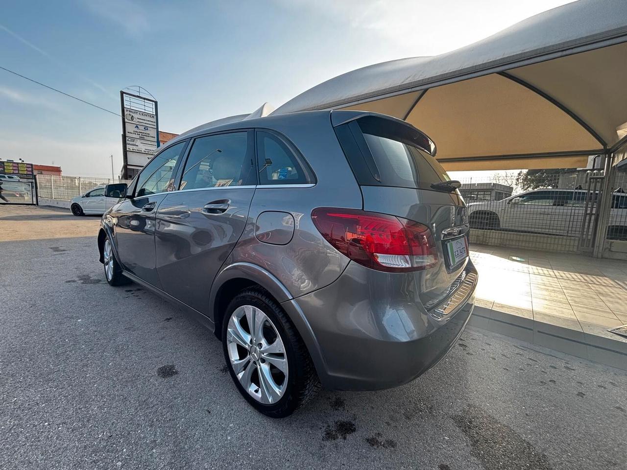 Mercedes-benz B 200 NGD Sport