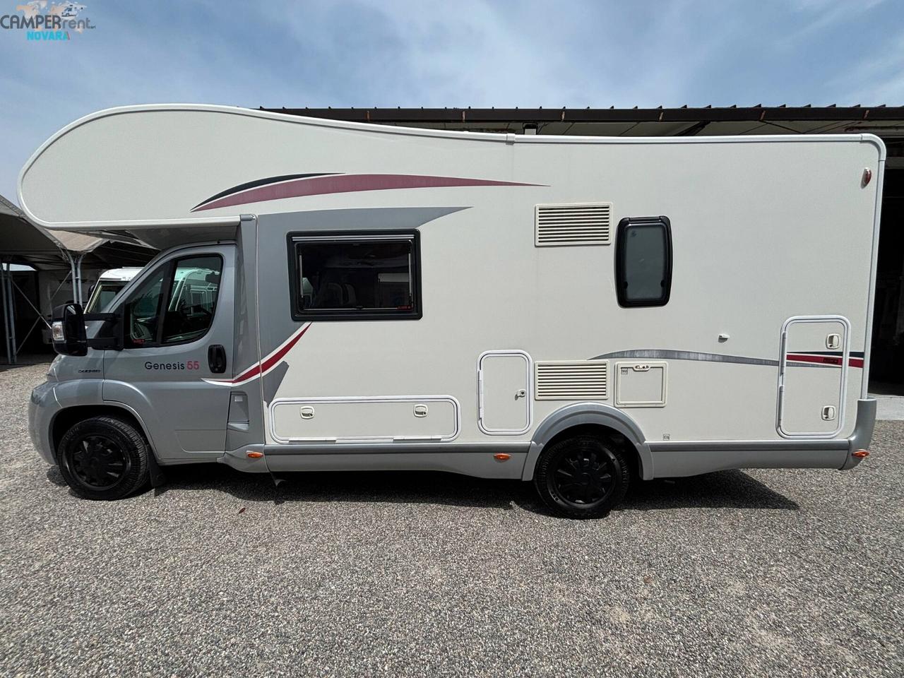 CHALLENGER GENESIS 55 - mansardato con letti a castello in coda