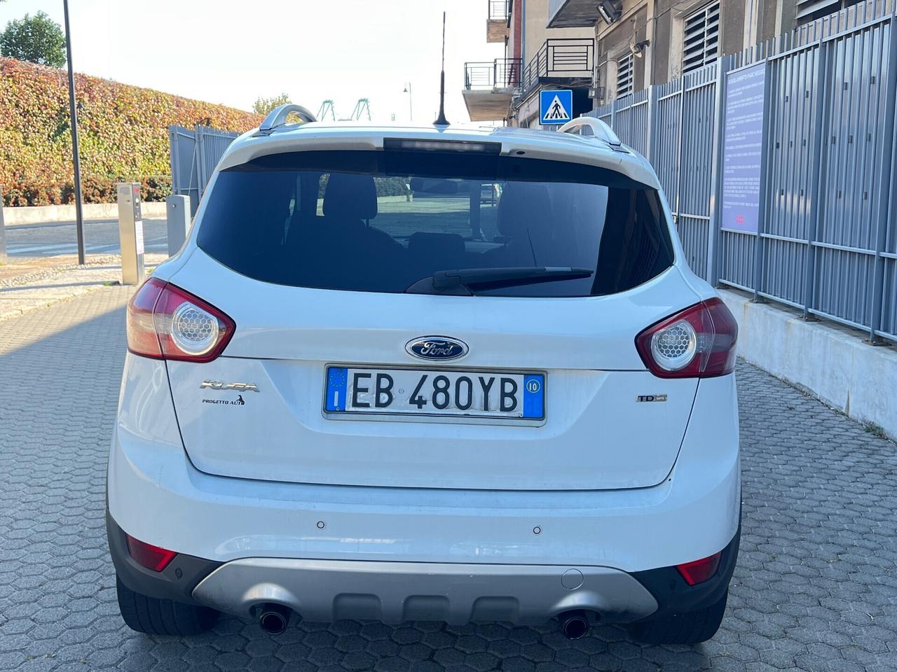 Ford Kuga 2.0tdci 140cv 4x2 euro4 - 2010