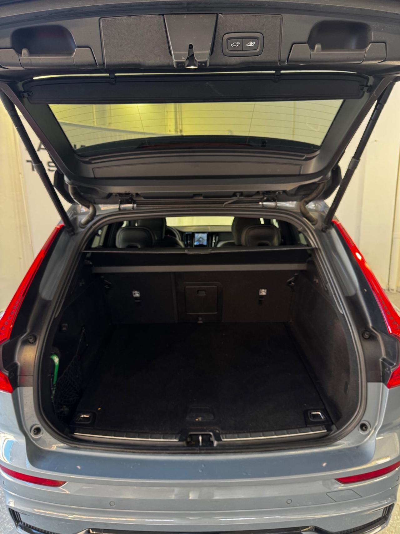 Volvo XC 60 XC60 B4 (d) automatico Business