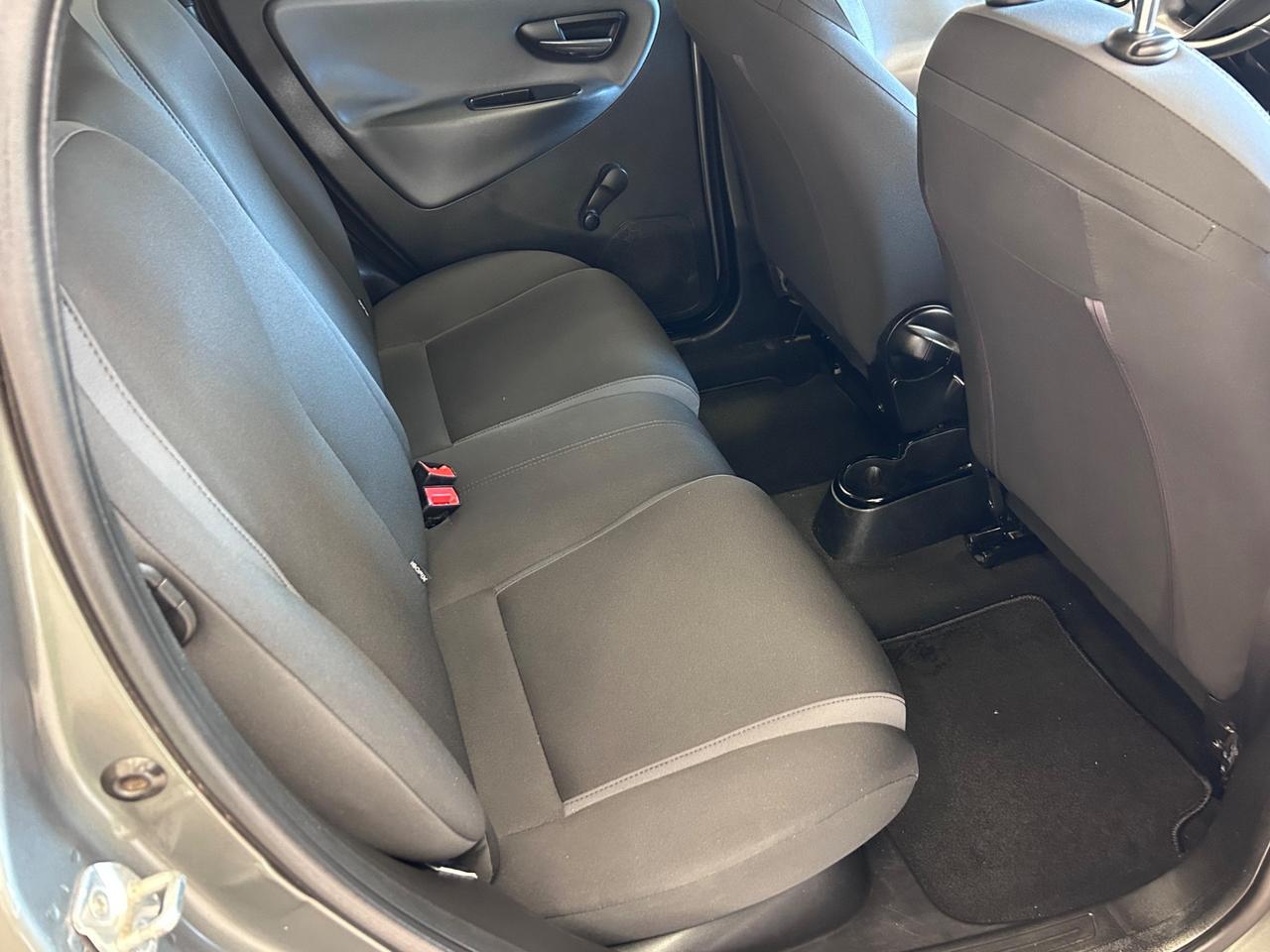 Lancia Ypsilon 1.2 69 CV 5 porte Gold