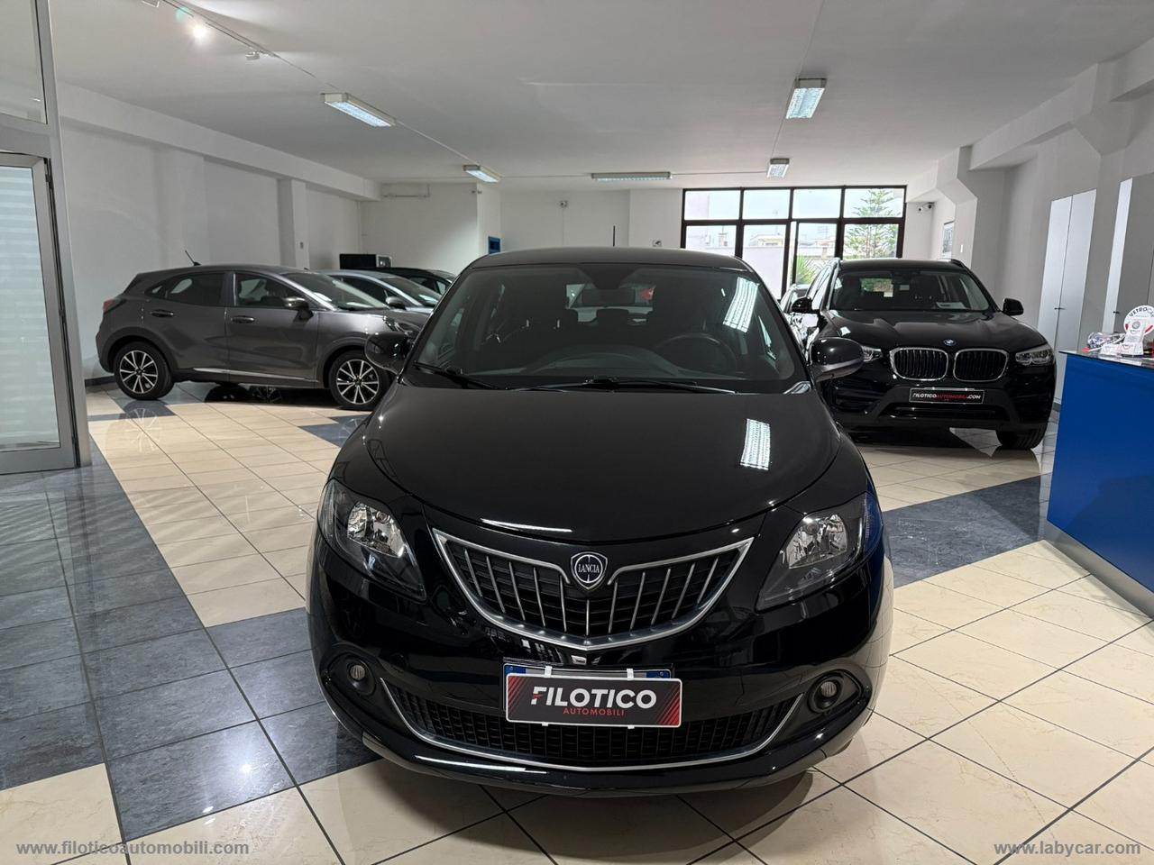 LANCIA Ypsilon 1.0 FireFly 5p.S&S Hybryd Gold CAR PLAY - KIT 5 POSTO - SENSORI DI PARCHEGGIO