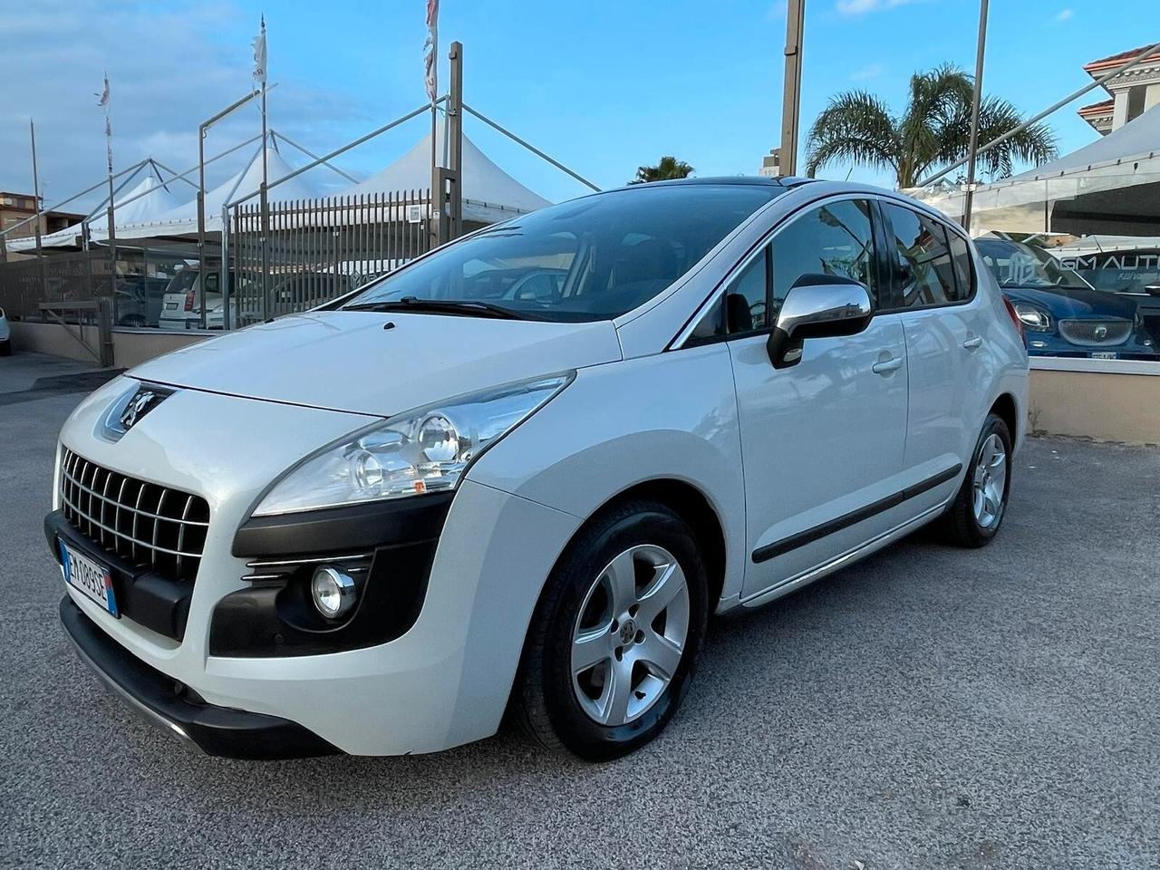 Peugeot 3008 2.0 HDi 150CV Business