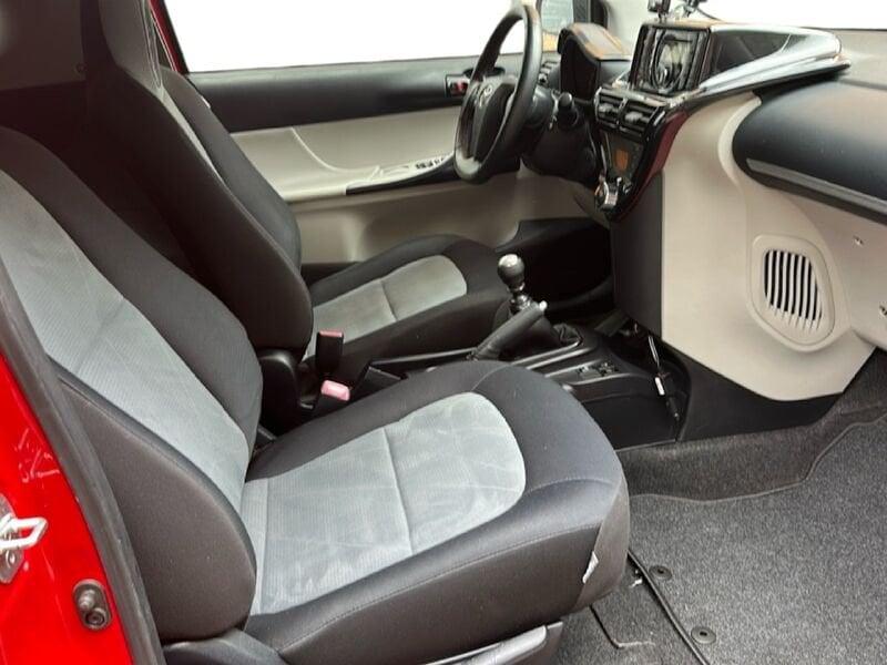 Toyota iQ 1.3 VVT-I