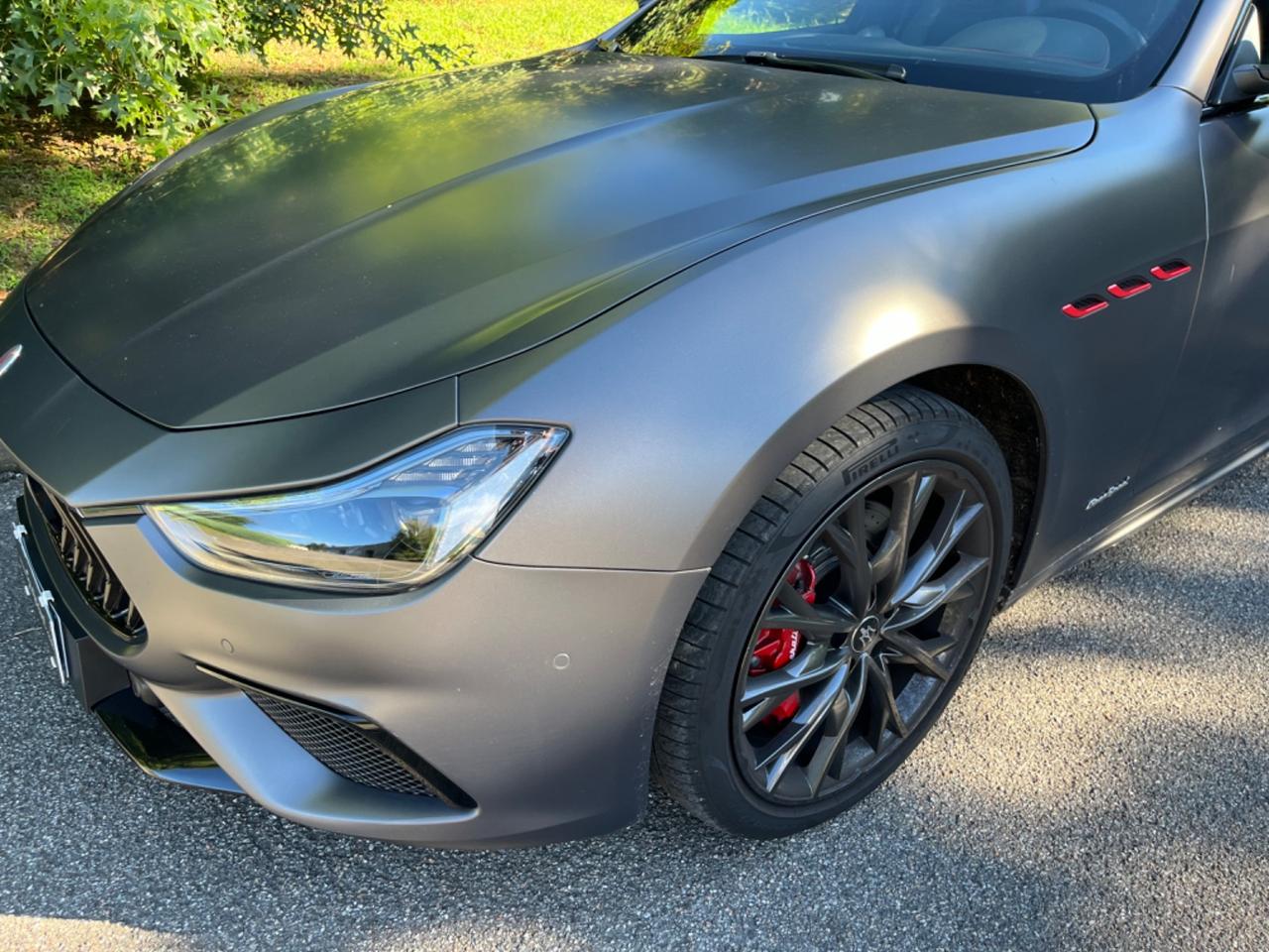 Maserati Ghibli 330 CV MHEV GT