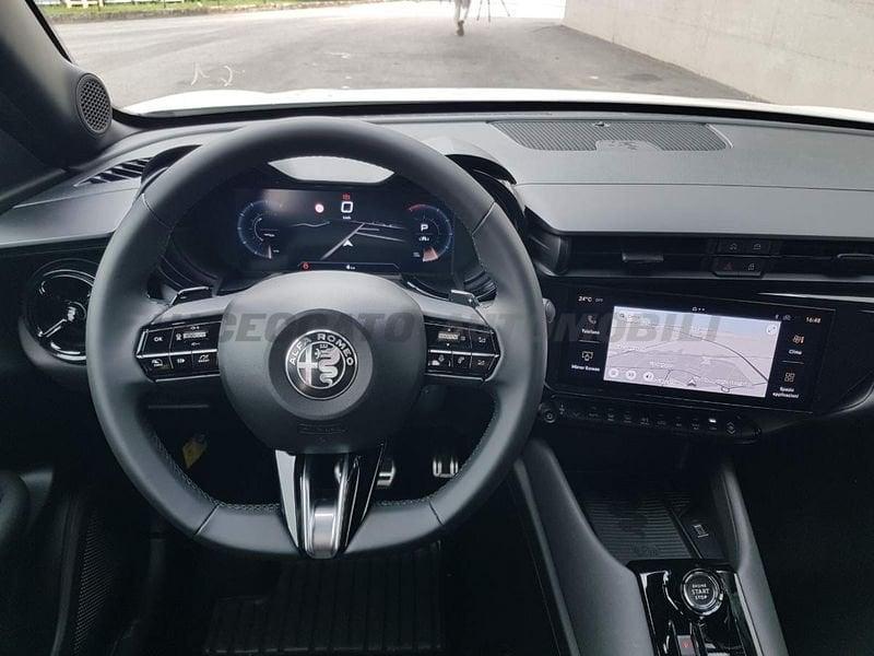 Alfa Romeo Junior Junior 1.2 ibrida Speciale 136cv edct6