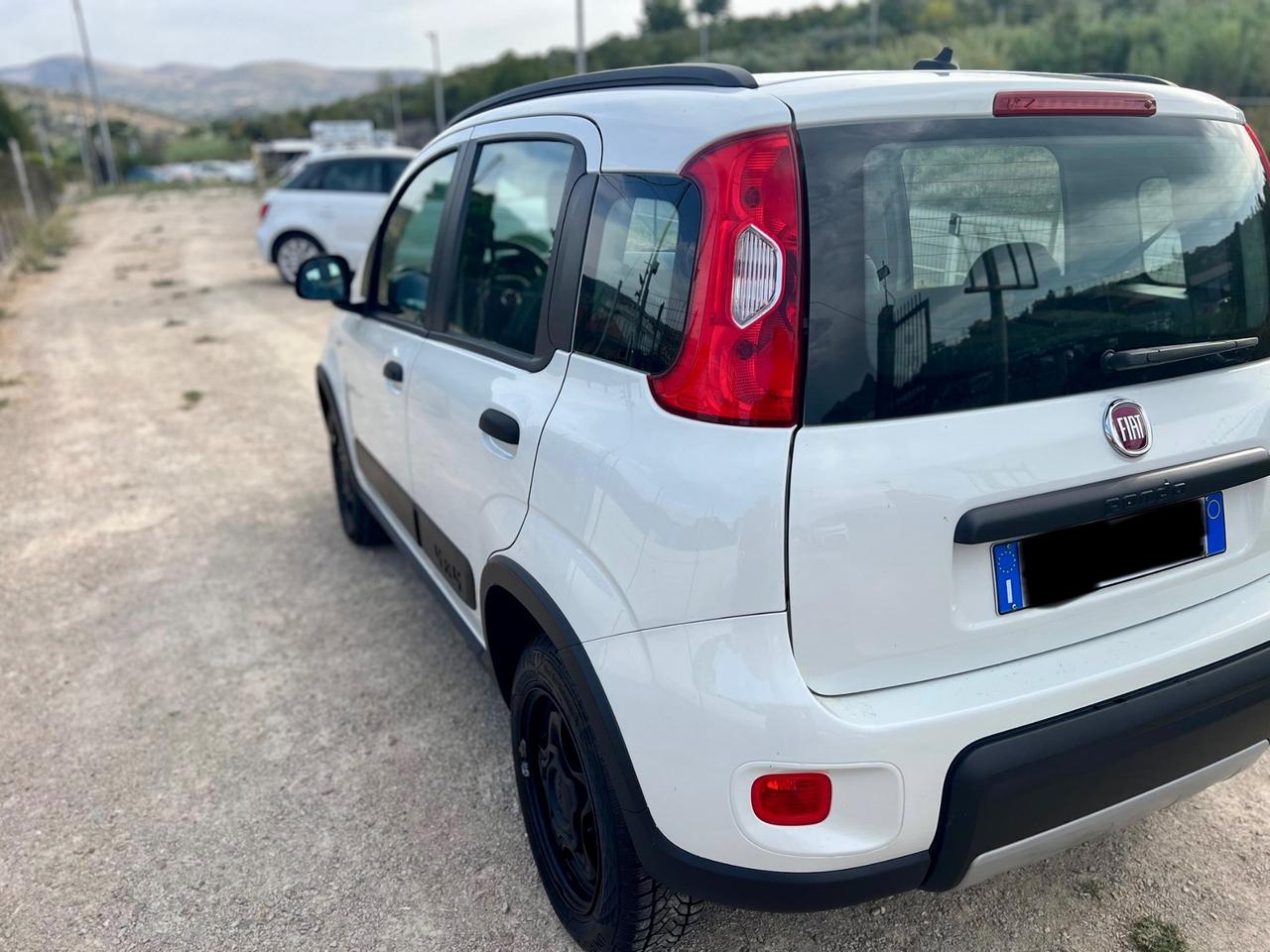 Fiat Panda 0.9 TwinAir Turbo S&S 4x4 Trussardi