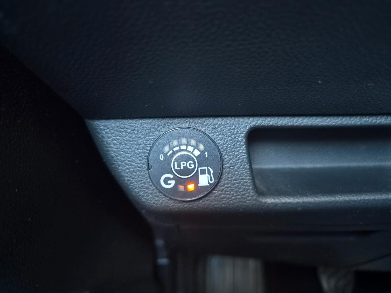 Renault Clio TCe 100 CV GPL 5 porte Zen