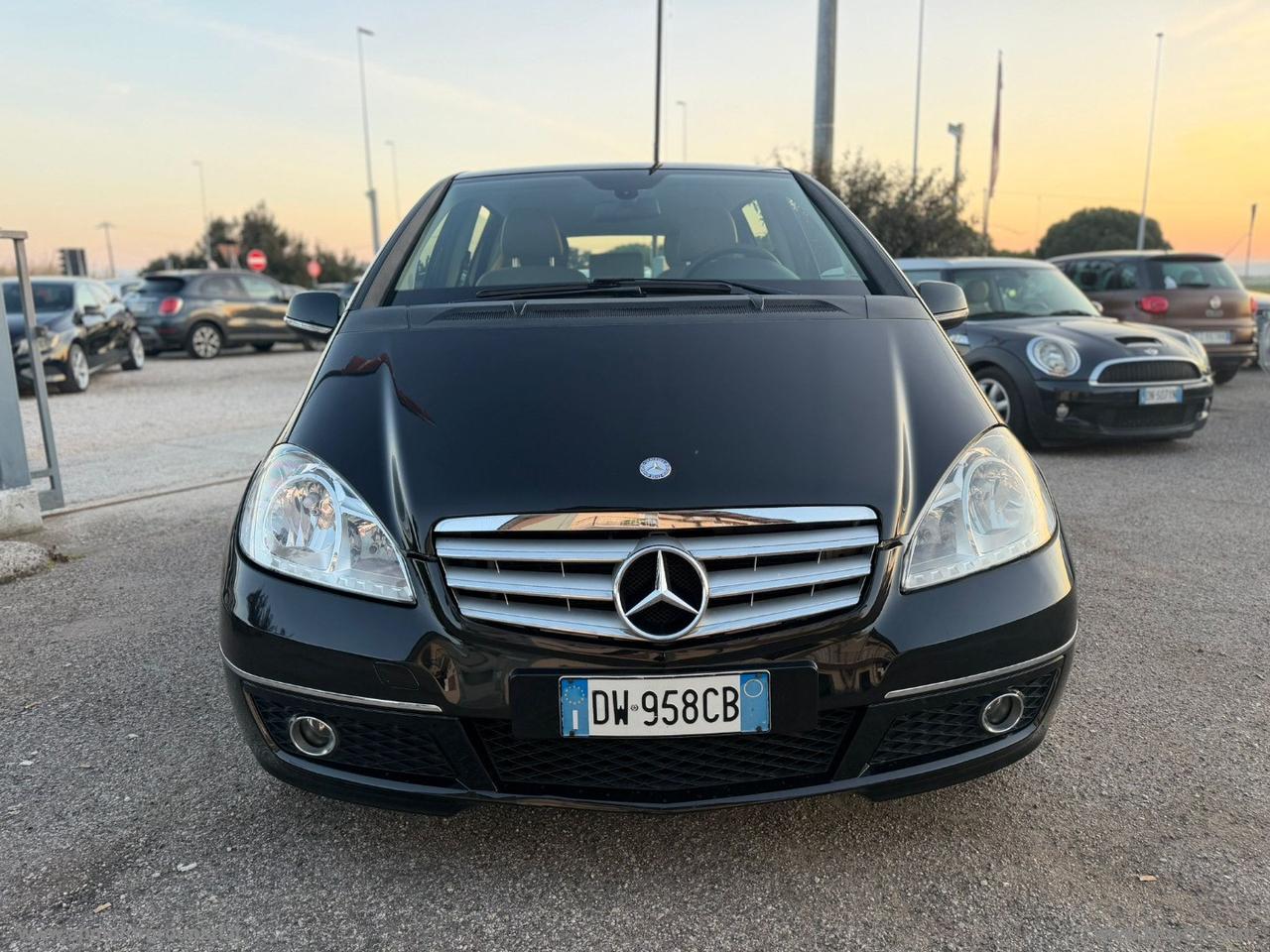 MERCEDES-BENZ A 150 BlueEFFICIENCY Avantgarde