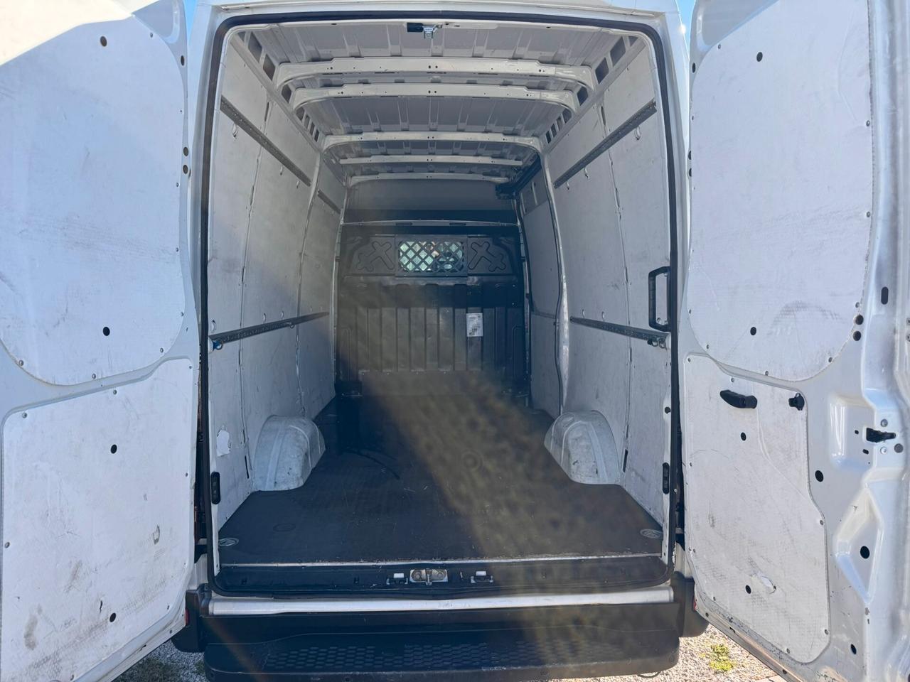 IVECO DAILY L3H2 35S160 2.3DIESEL 160CV E6D-T 2020