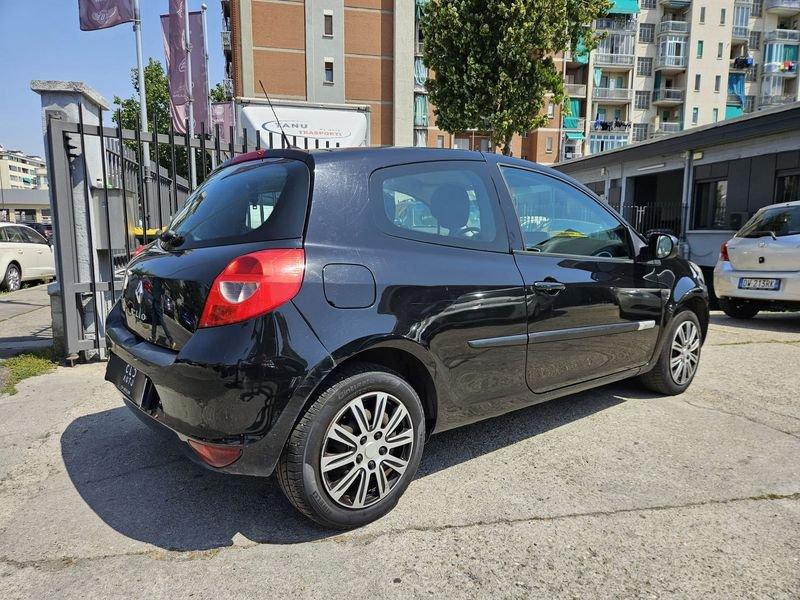 Renault Clio Clio 3p 1.2 16v Dynamique Gpl