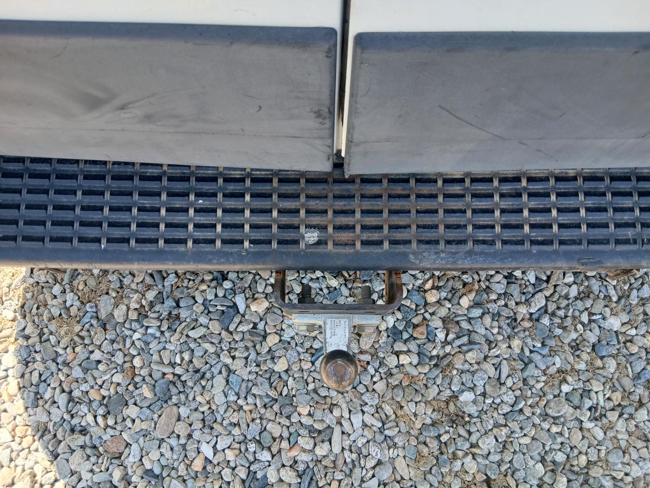 DAILY ALLESTITO OFFICINA CON GANCIO TRAINO