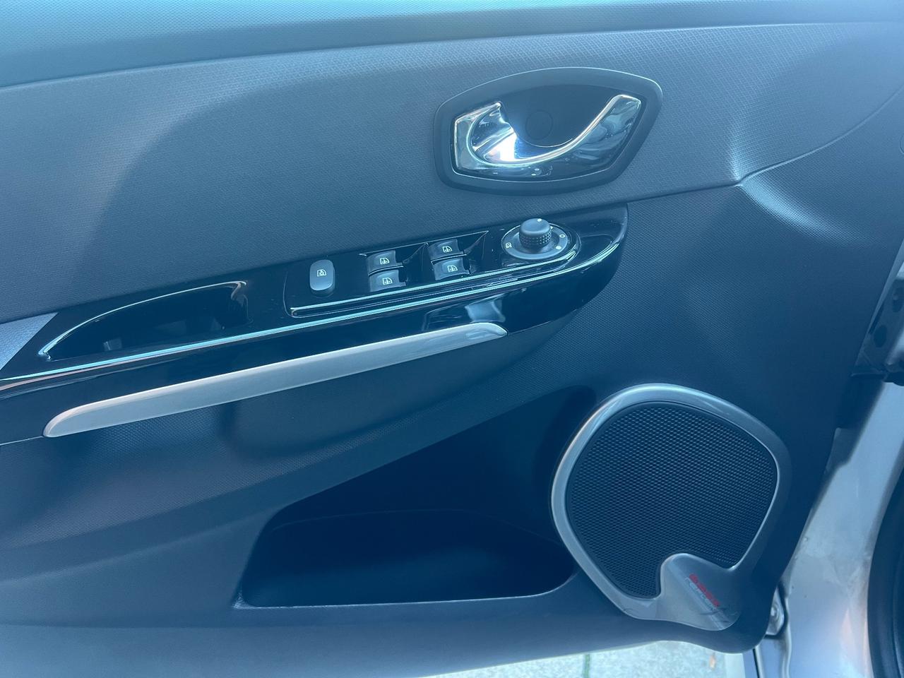 Renault Clio 1.2 TCe 120CV EDC 5 porte GT