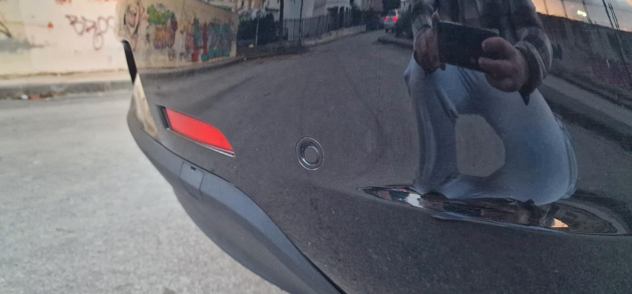 Alfa Romeo Giulietta 1.6 JTDm-2 105 CV Exclusive TOTAL BLACK