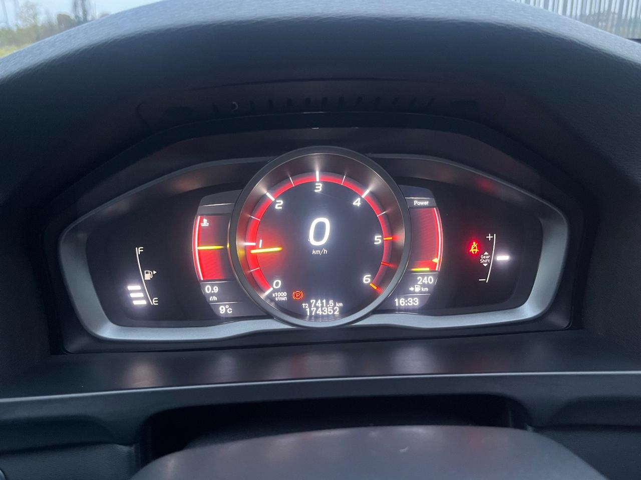 Volvo V60 D2 Kinetic Euro 6