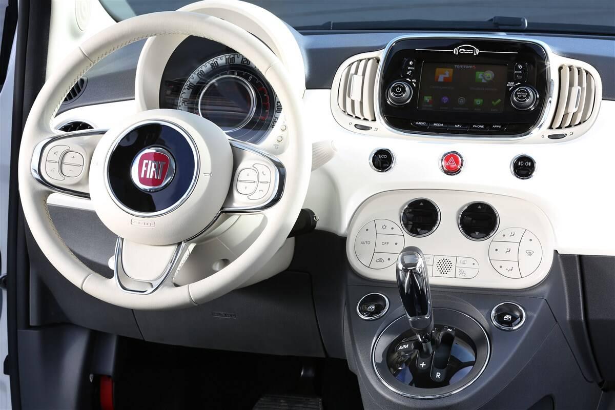 Fiat 500 1.0 hybrid 70cv
