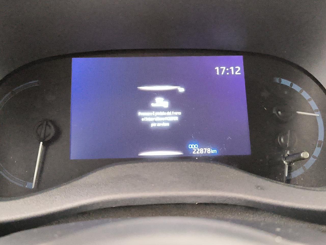 Toyota yaris cross 1.5h lounge awd-i 116cv e-cvt