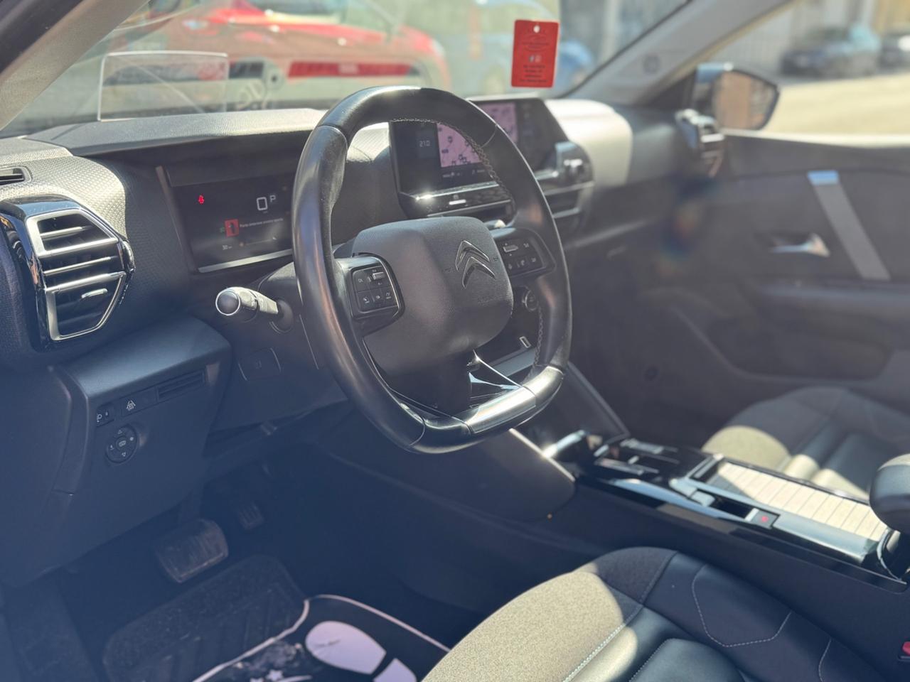 Citroen C4 PureTech 130 S&S EAT8 Shine