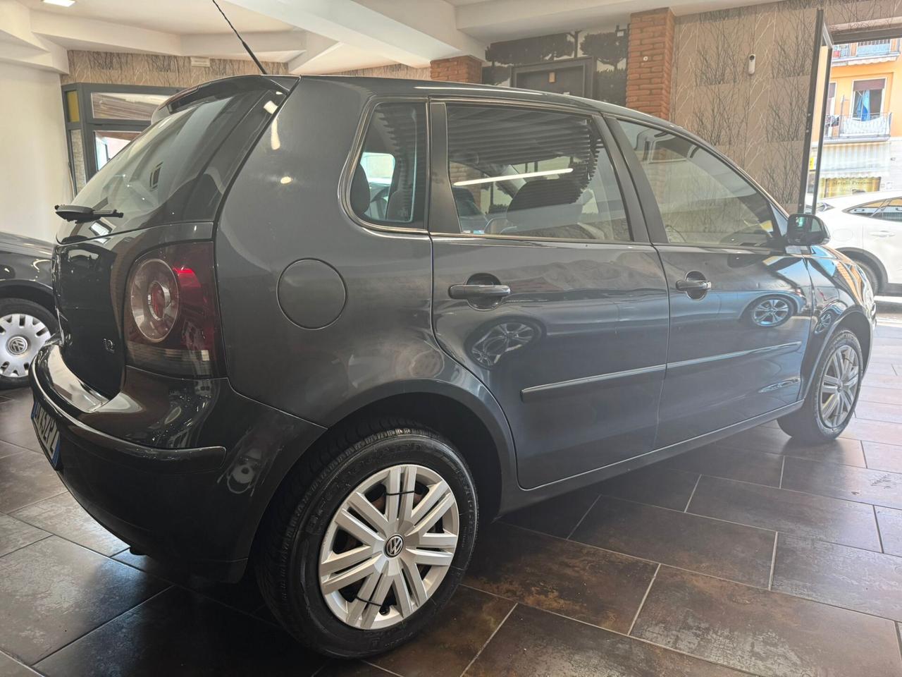 Volkswagen Polo 1.2/64CV 12V 5p. Comfortline