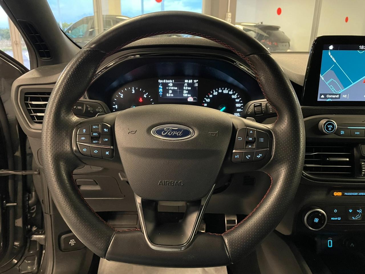 Ford Focus 1.5 EcoBlue 120cv A8 ST-Line