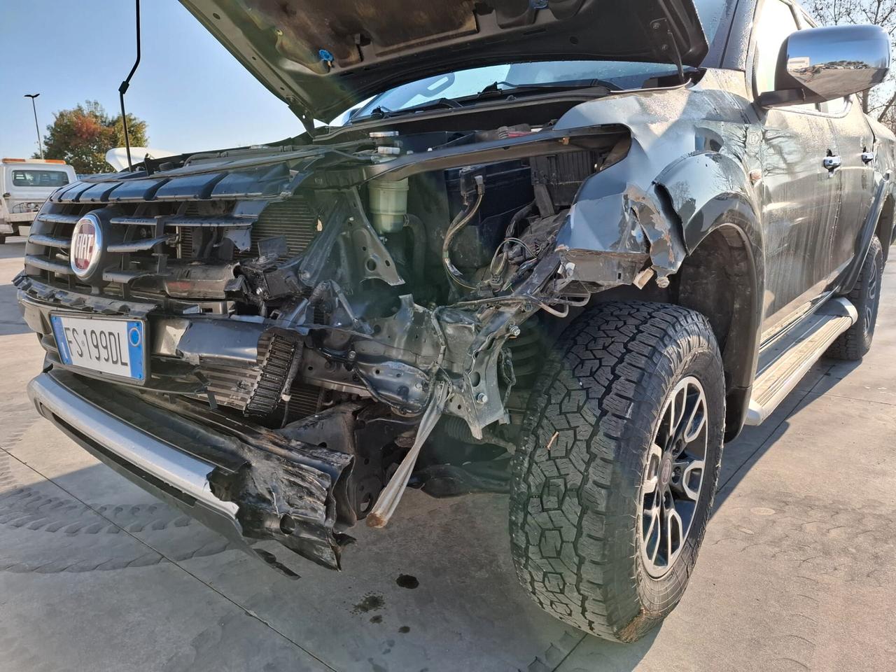 Fiat Fullback 2.4 Doppia Cabina 4WD - SINISTRATO