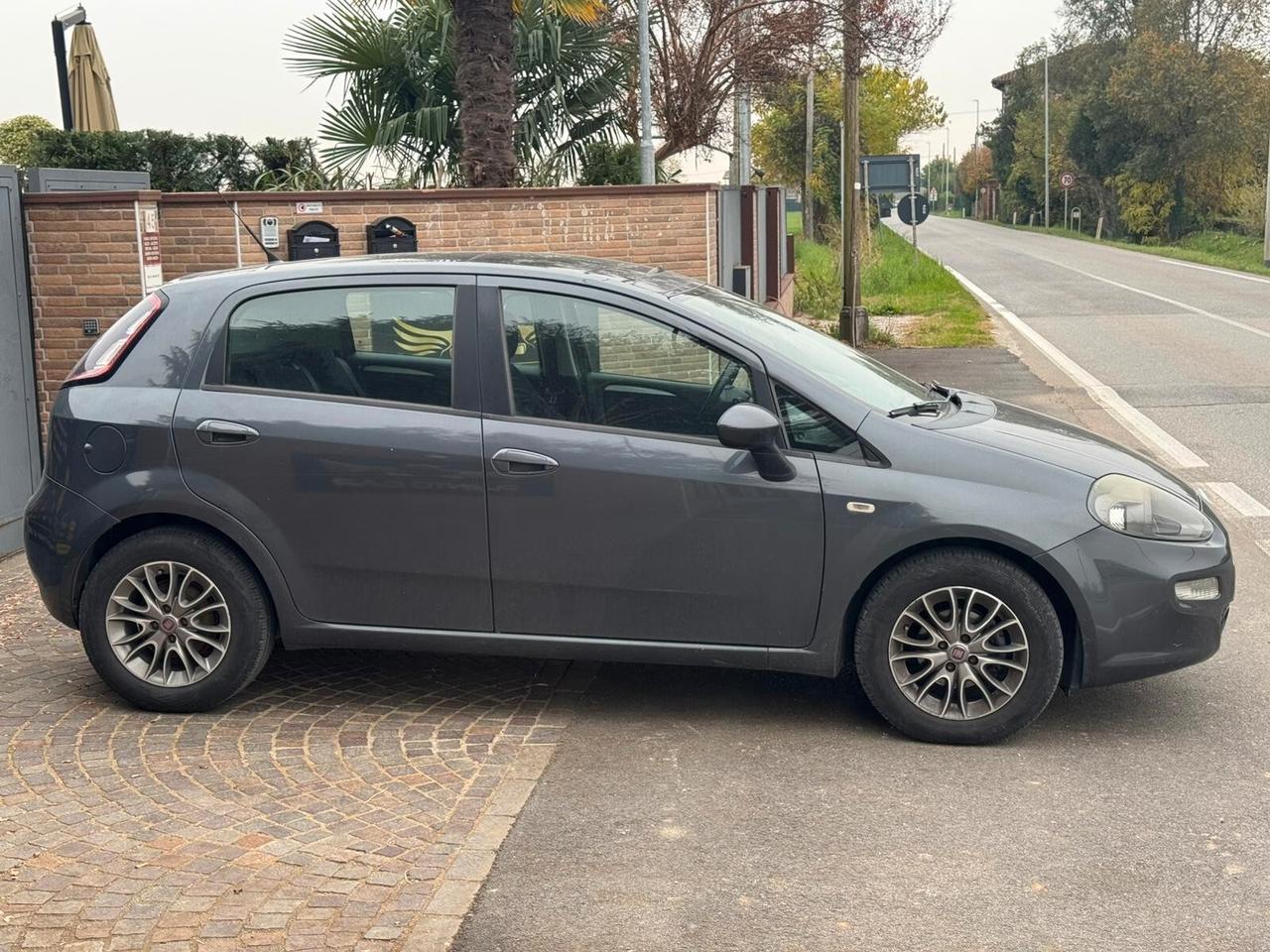 Fiat Grande Punto 1.3 MJT 75 CV 5P NEO PATENTATO