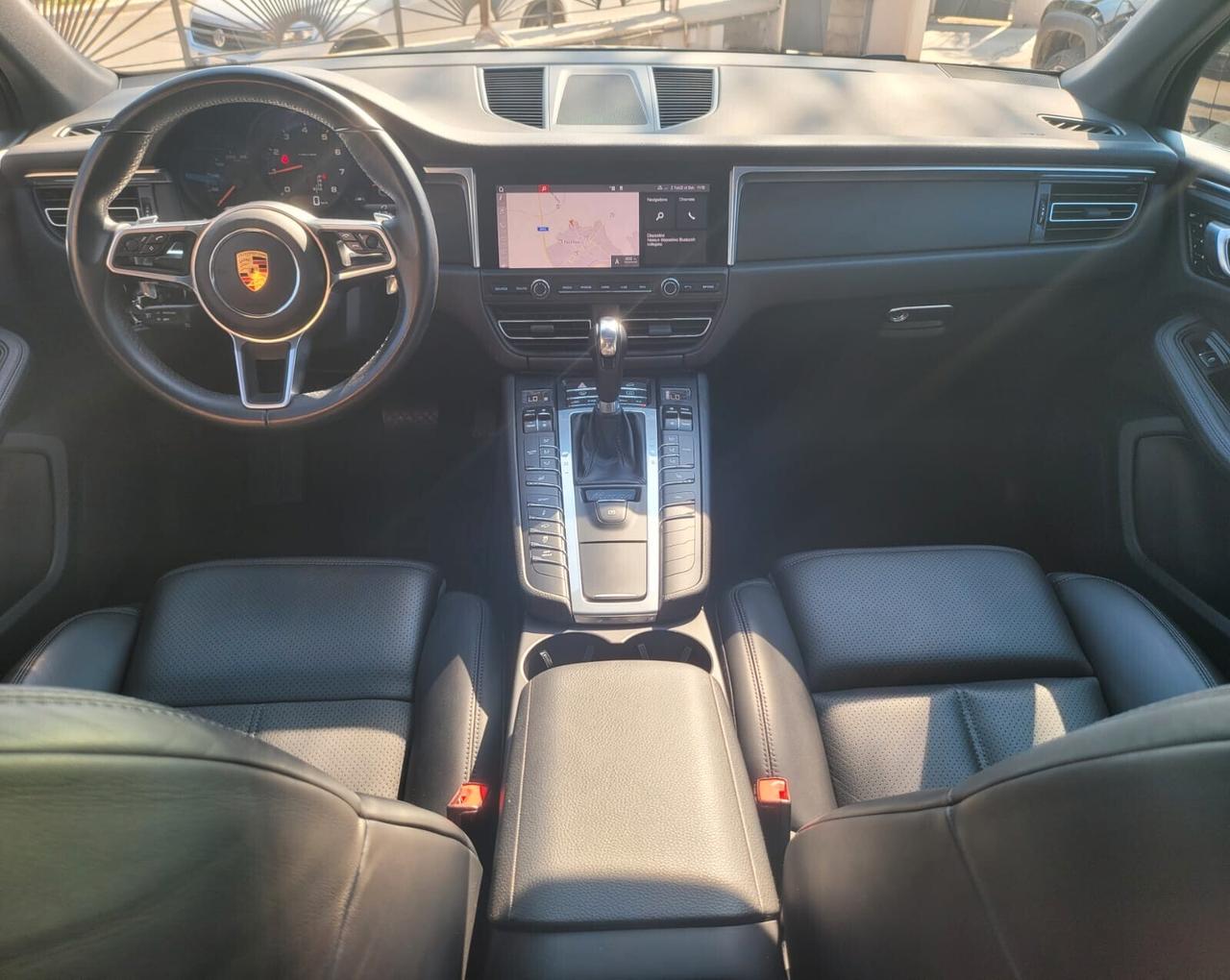 Porsche Macan 2.0 TETTO PANORAMICO