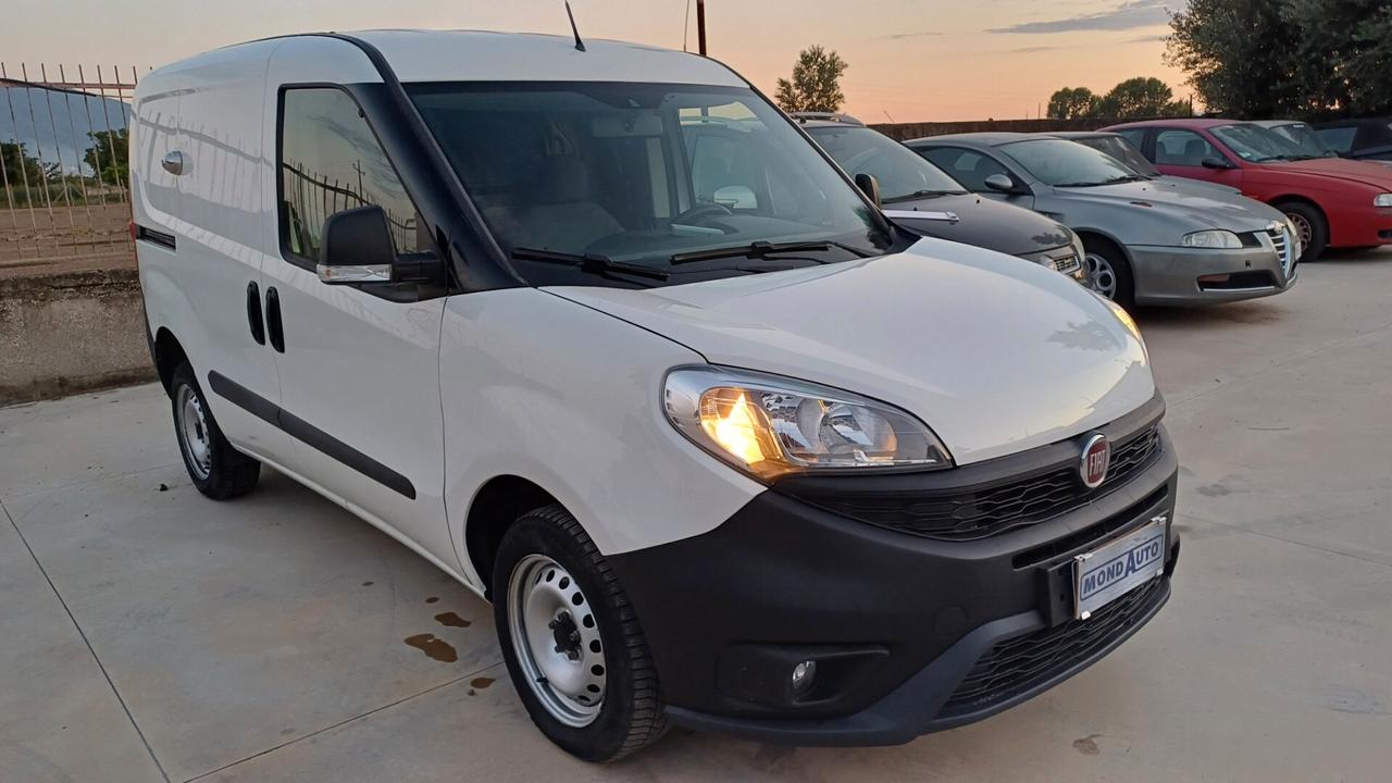 Fiat DOBLO 1.3 MULTIJET 2021 30MILA KM COME NUOVO TELECAMERA SENSORI RADIO