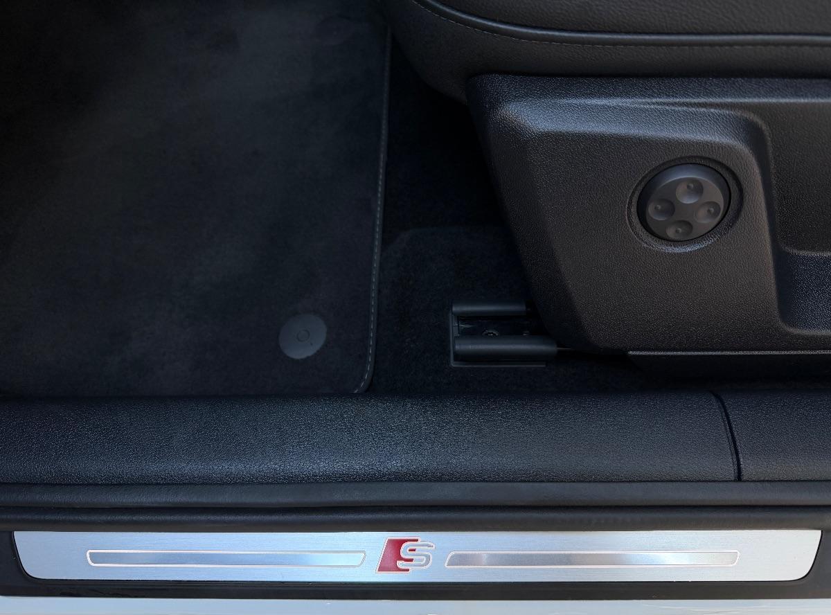 Audi Q2 35TDI S-line Edition Identity Black 150CV