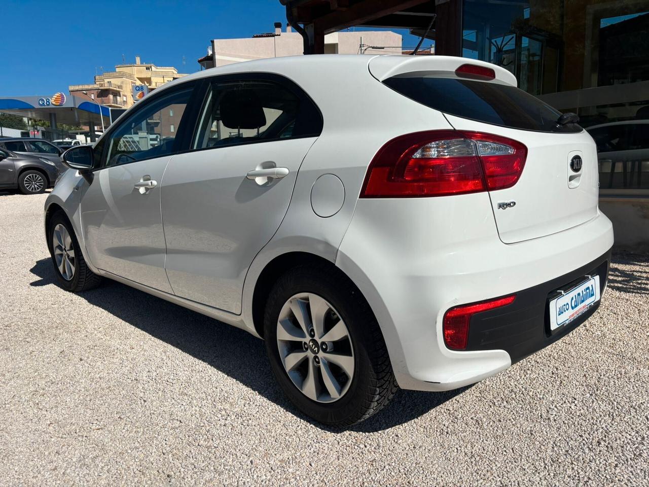 KIA RIO 1.1 CRDI - 2016