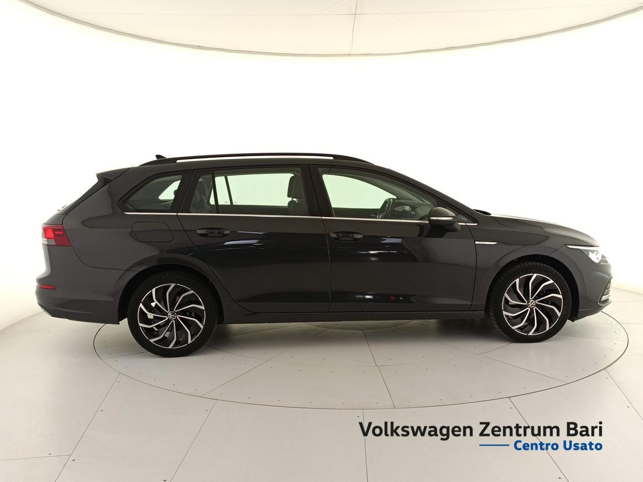 Volkswagen Golf variant 2.0 tdi style 150cv dsg