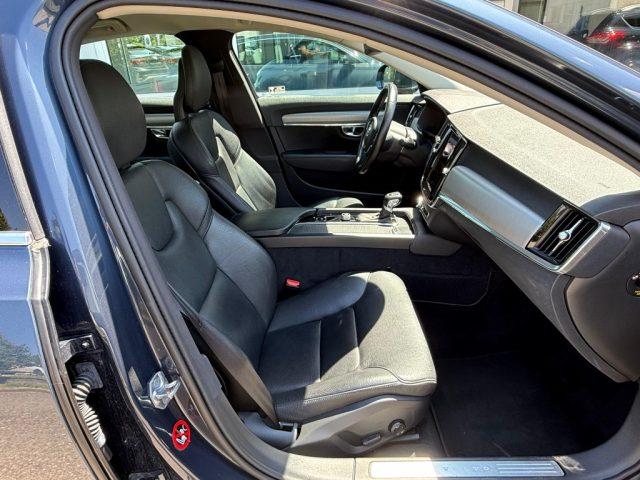 VOLVO S90 D3 Geartronic Business Plus NAVI - LED - TELEC.